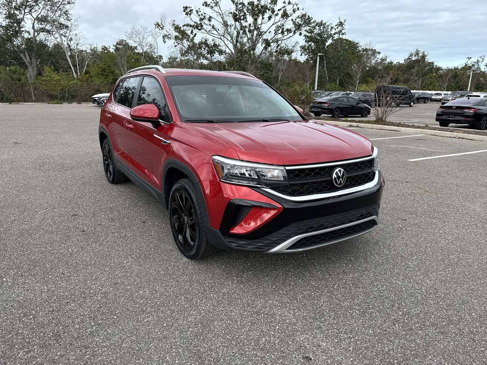 Thumbnail: 2022 Volkswagen Taos - 16