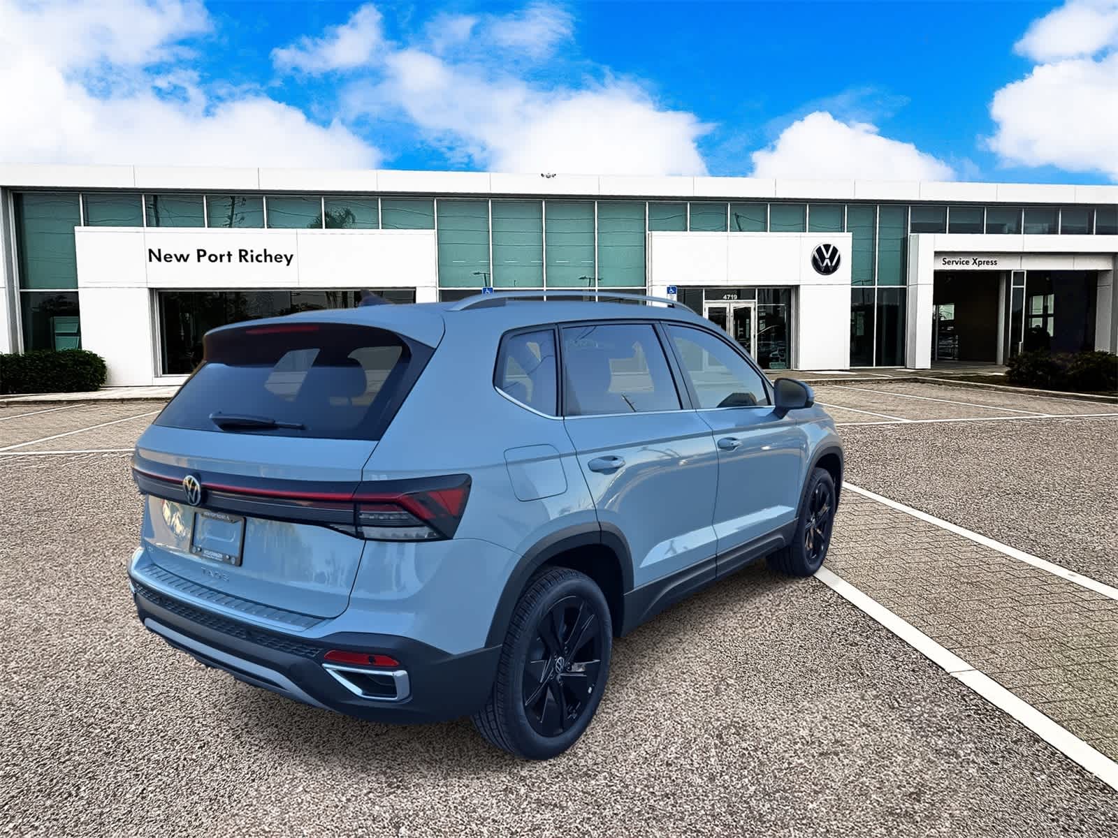 Thumbnail: 2025 Volkswagen Taos - 8