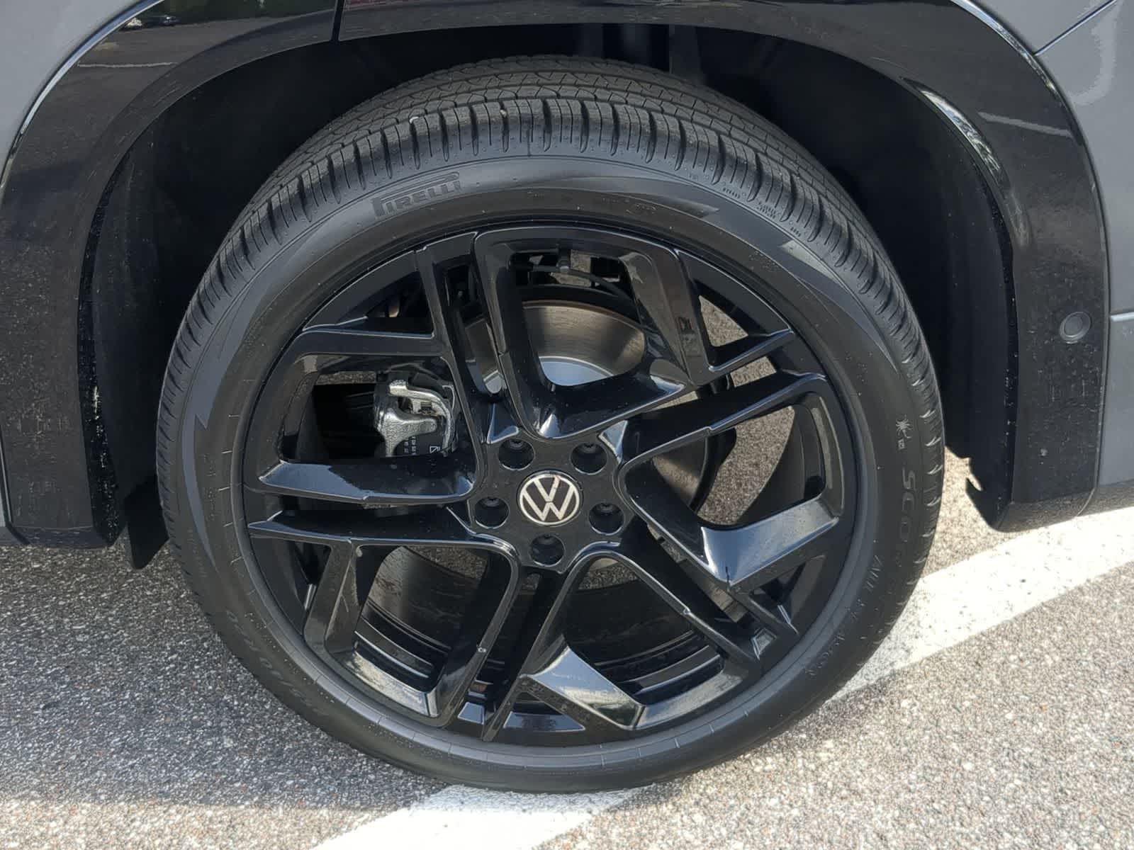 Thumbnail: 2026 Volkswagen Tiguan - 14