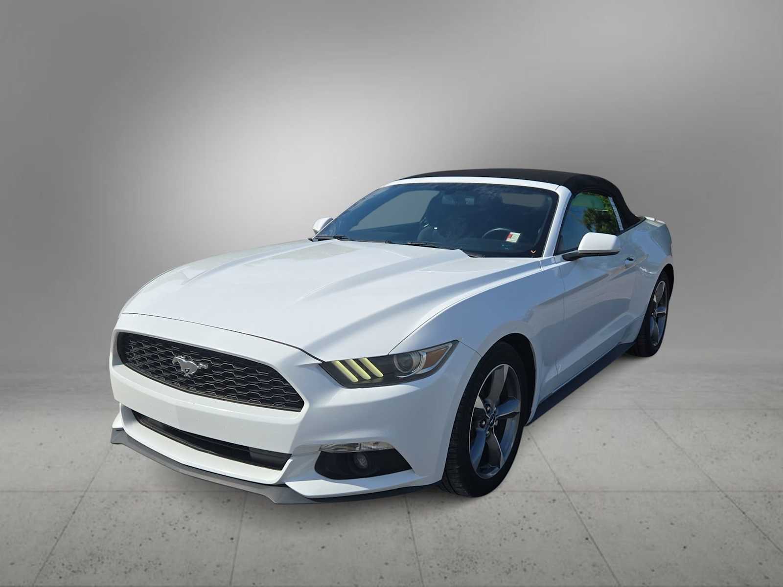 Thumbnail: 2016 Ford Mustang - 4