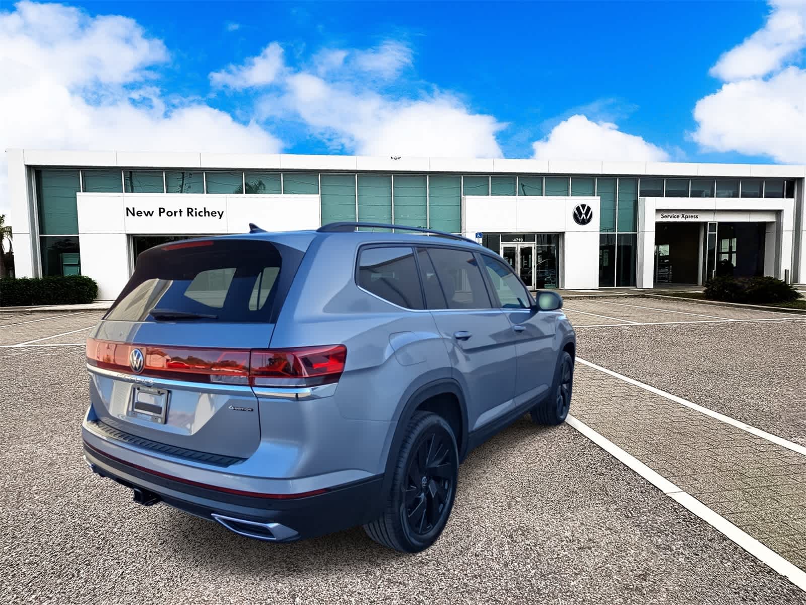 Thumbnail: 2026 Volkswagen Atlas - 8