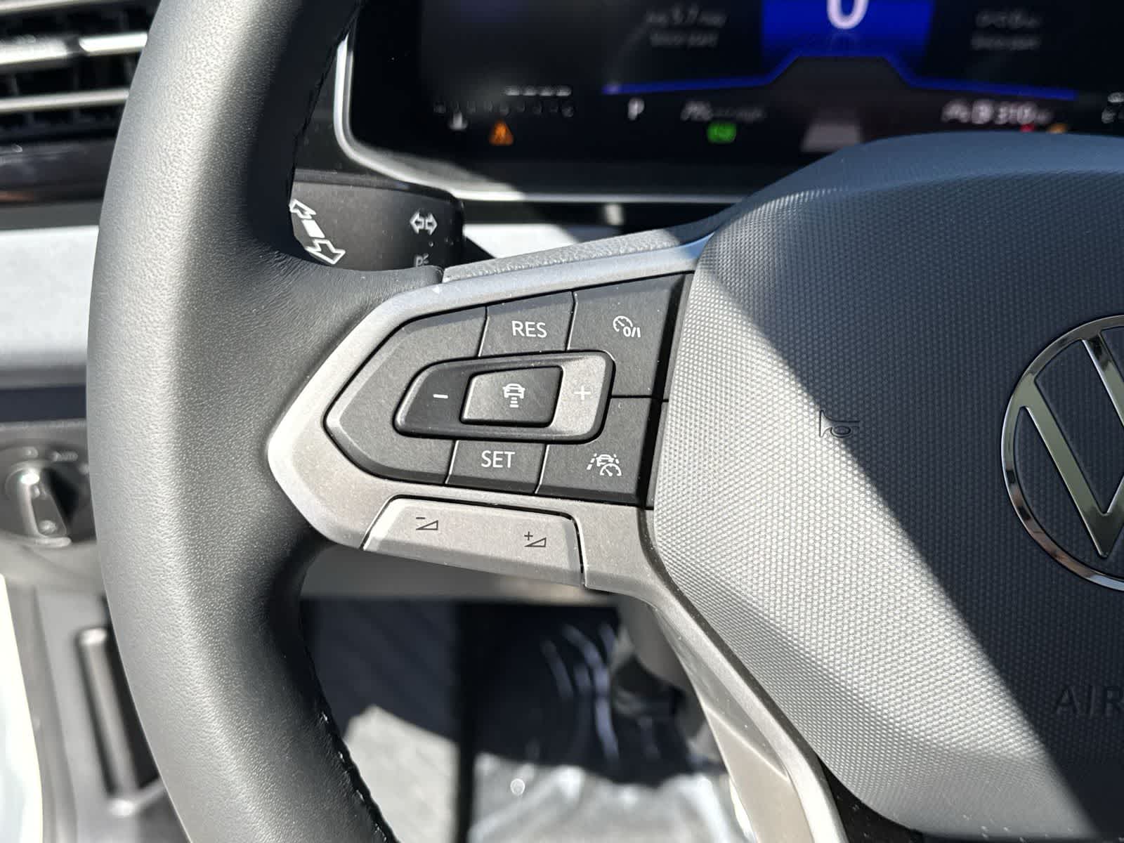 Thumbnail: 2026 Volkswagen Jetta - 23