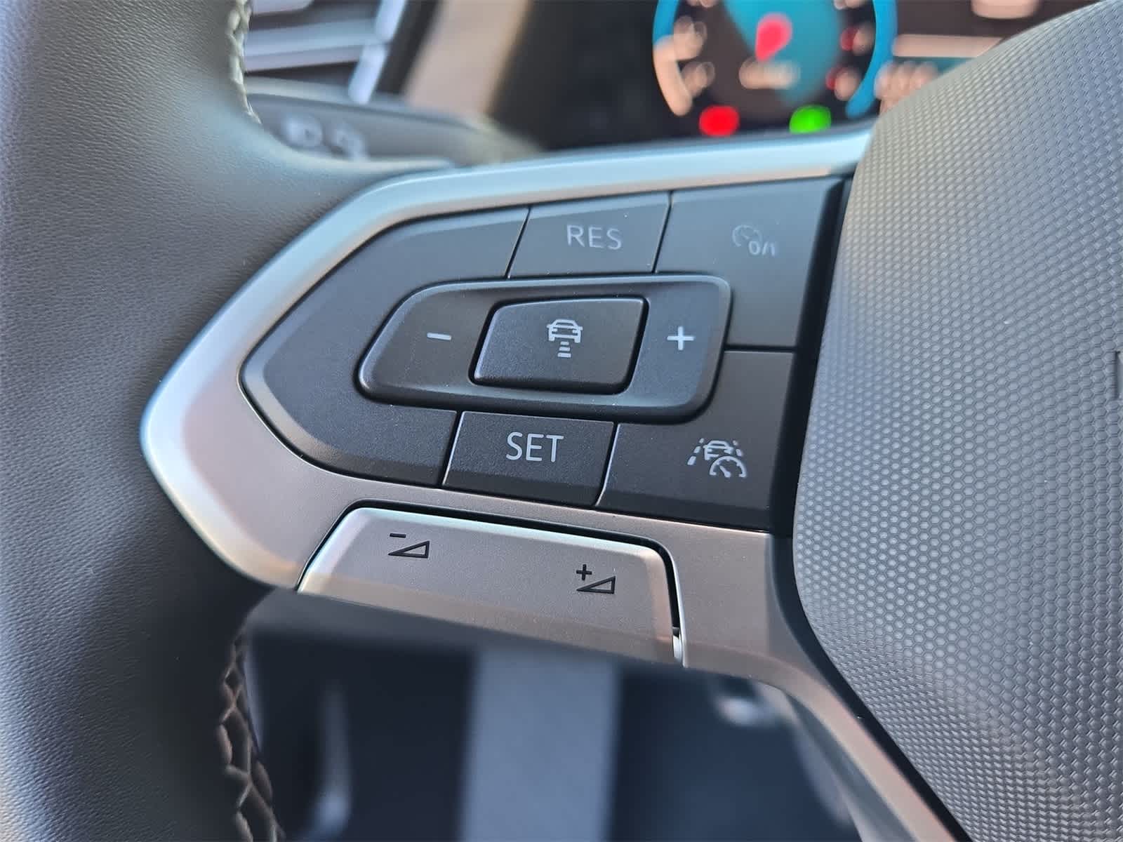 Thumbnail: 2026 Volkswagen Atlas - 24