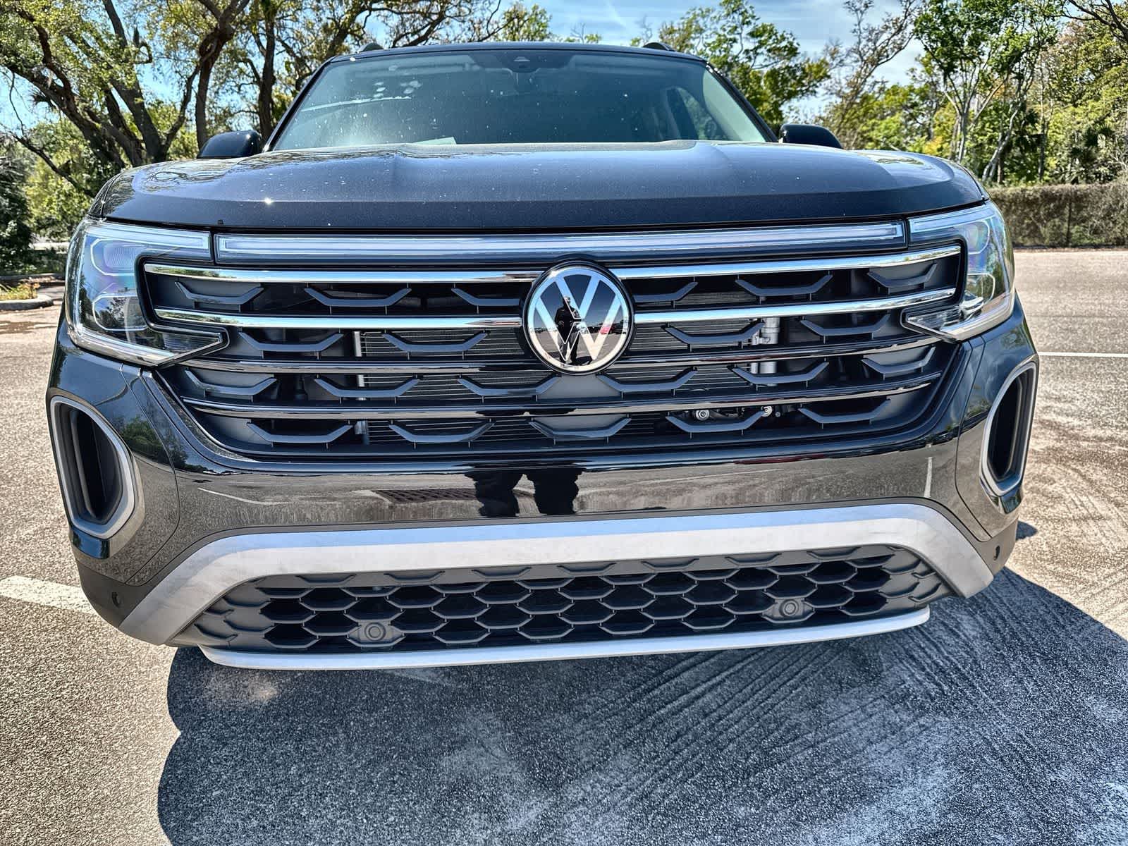 Thumbnail: 2026 Volkswagen Atlas - 9