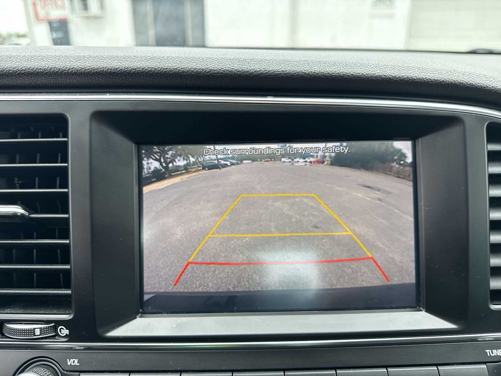 Thumbnail: 2018 Hyundai Elantra - 26