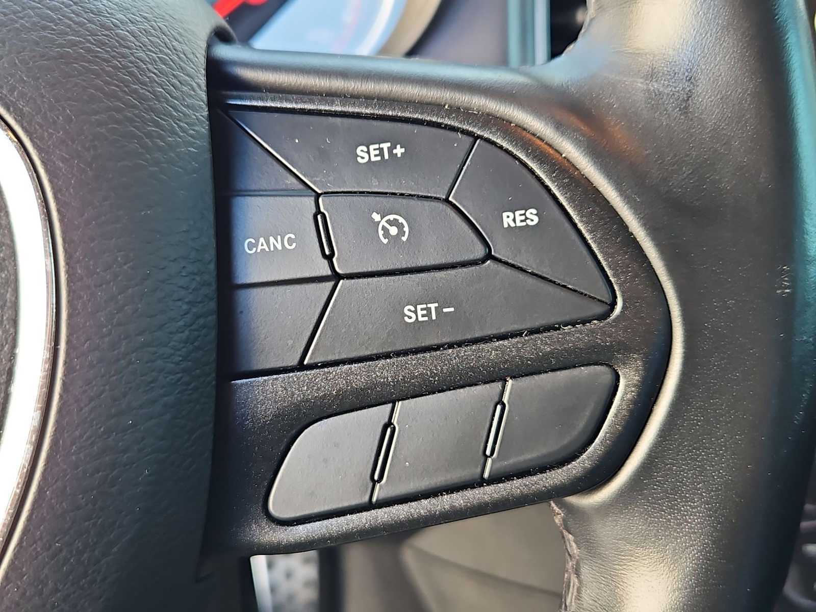 Thumbnail: 2023 Dodge Charger - 25