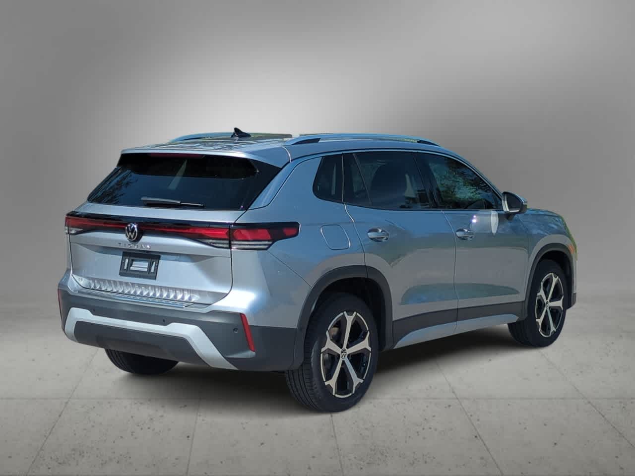 Thumbnail: 2025 Volkswagen Tiguan - 8