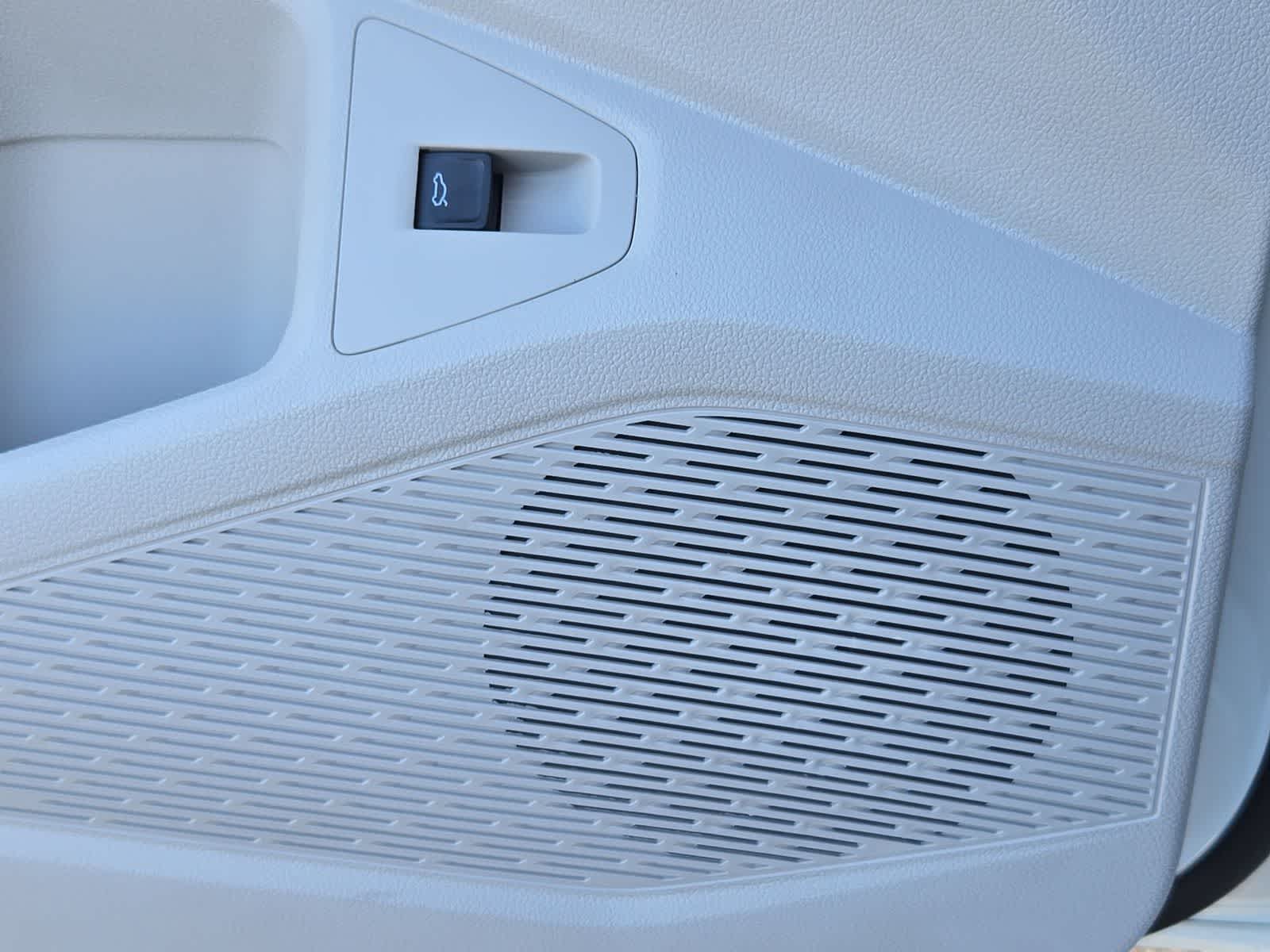 Thumbnail: 2026 Volkswagen Jetta - 36