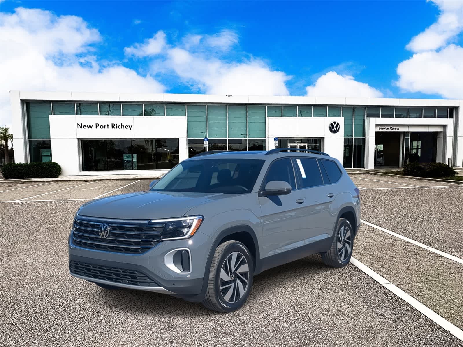 Thumbnail: 2026 Volkswagen Atlas - 4