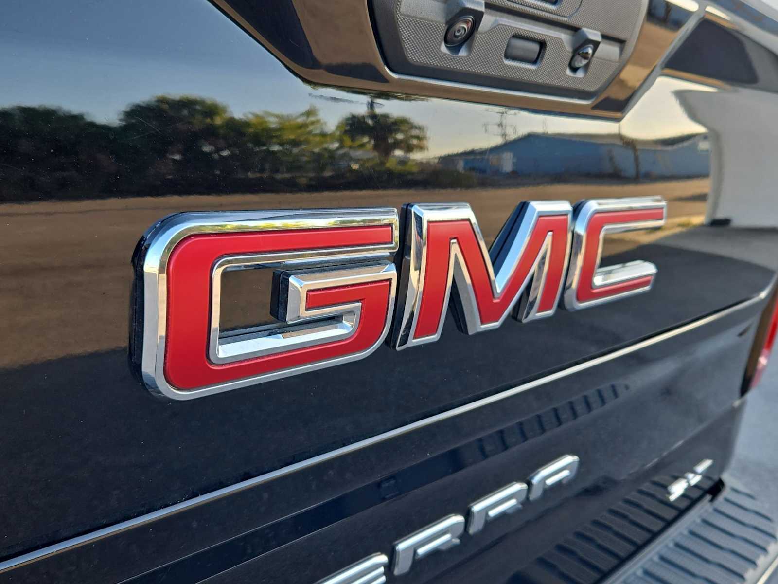 Thumbnail: 2022 GMC Sierra 1500 - 12