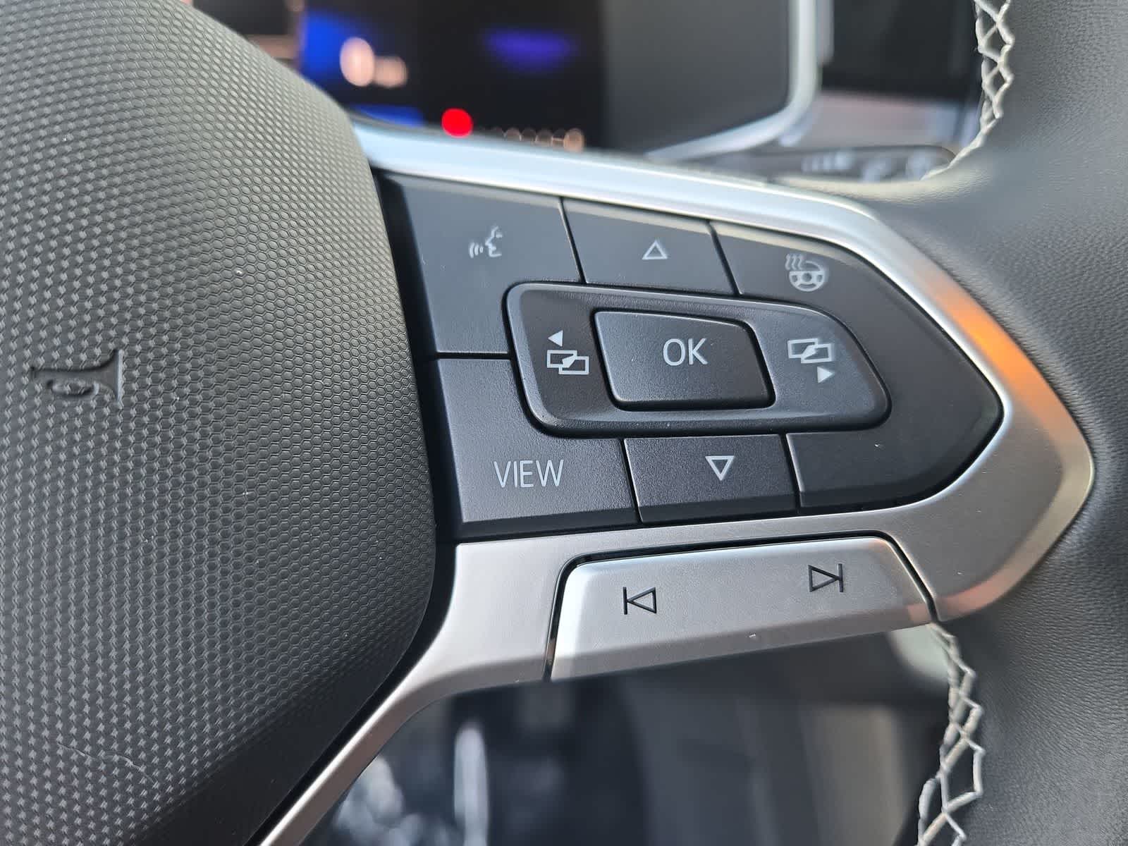 Thumbnail: 2025 Volkswagen Taos - 24