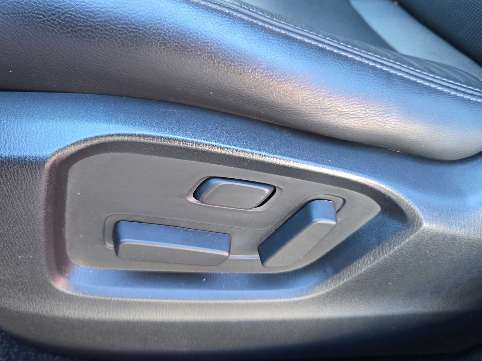 Thumbnail: 2022 Mazda CX-9 - 18