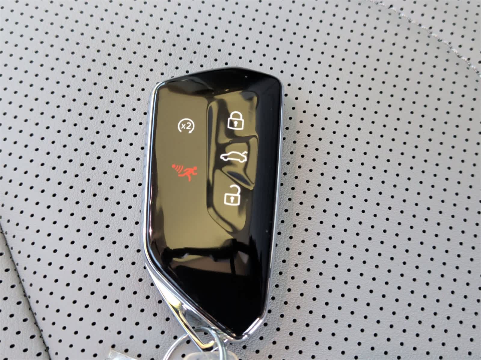 Thumbnail: 2026 Volkswagen Tiguan - 33