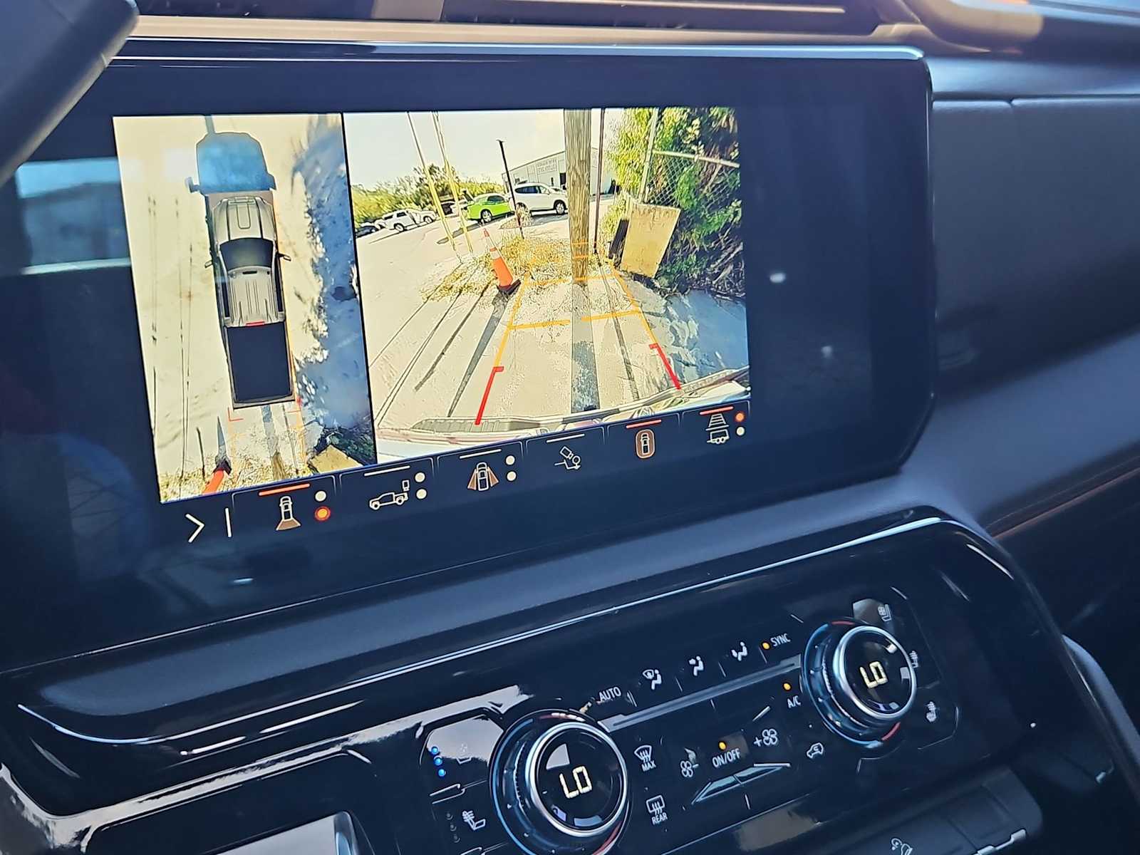 Thumbnail: 2024 GMC Sierra 2500 - 31