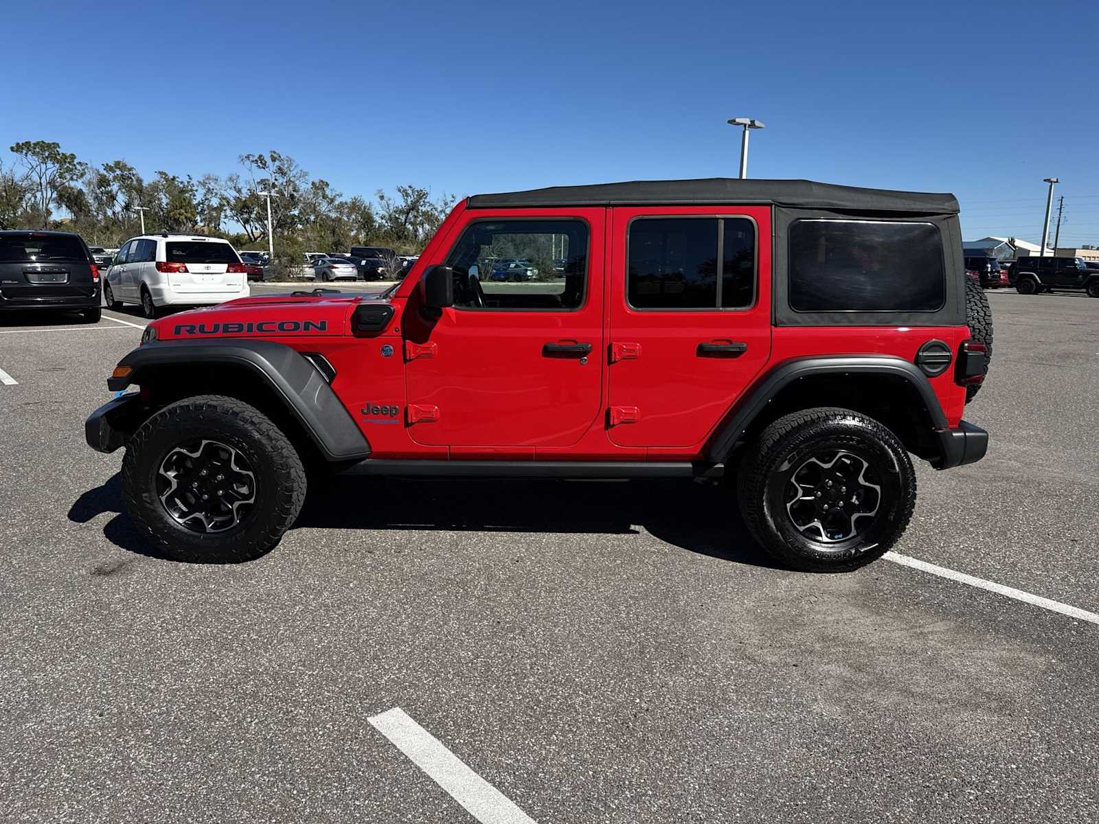 Thumbnail: 2022 Jeep Wrangler - 3