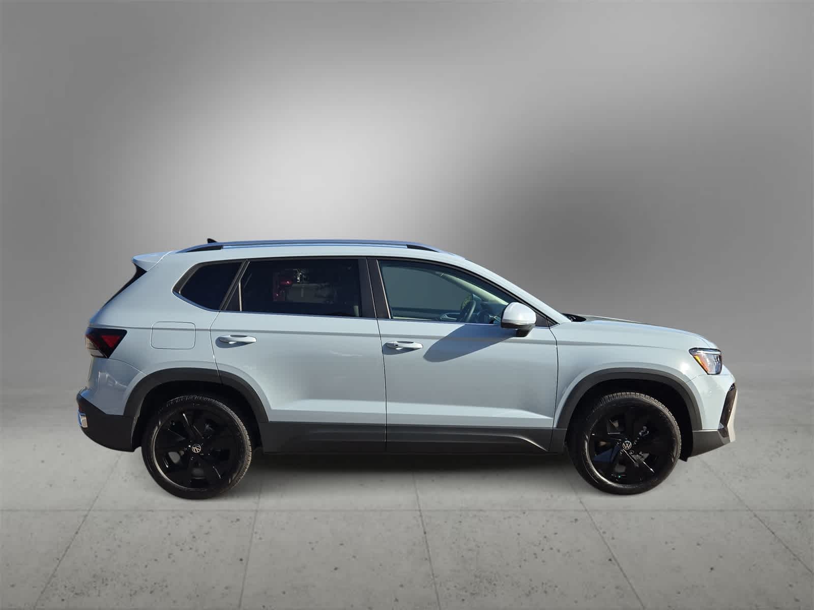 Thumbnail: 2025 Volkswagen Taos - 9