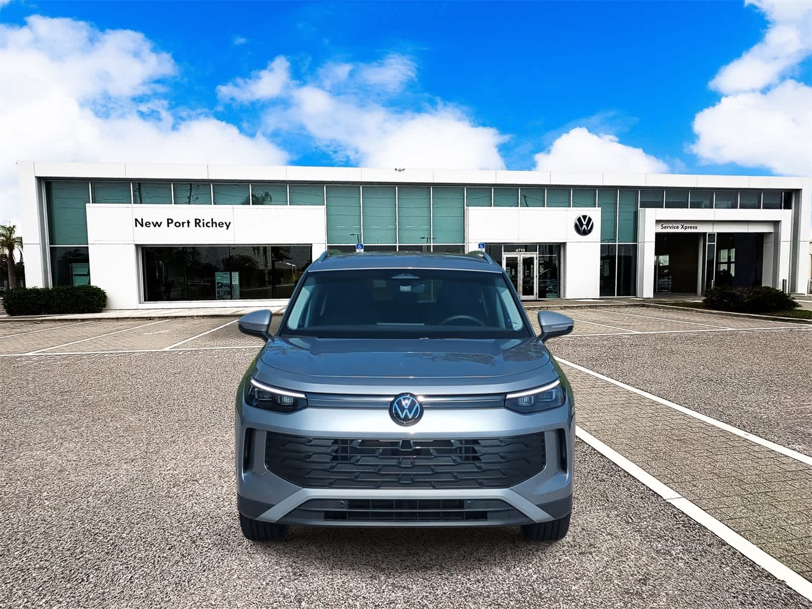 Thumbnail: 2025 Volkswagen Tiguan - 3