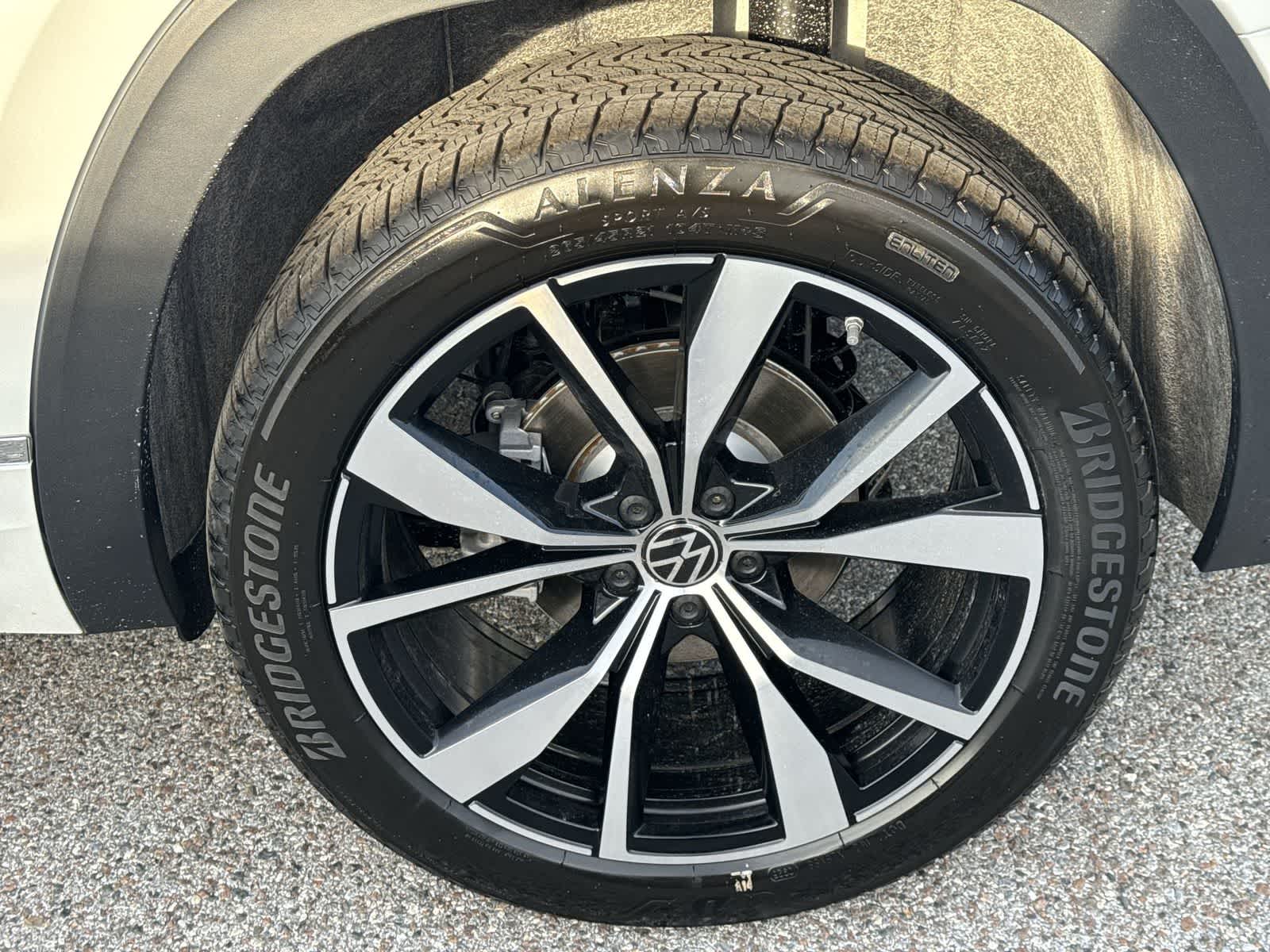 Thumbnail: 2026 Volkswagen Atlas - 12