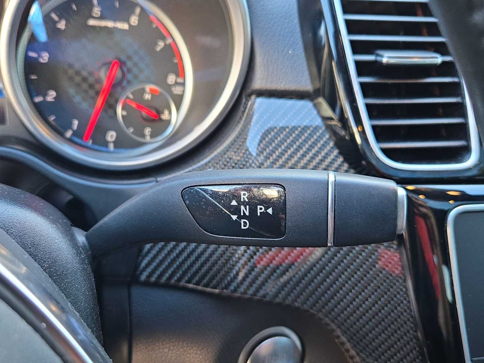 Thumbnail: 2018 Mercedes-Benz GLE - 32