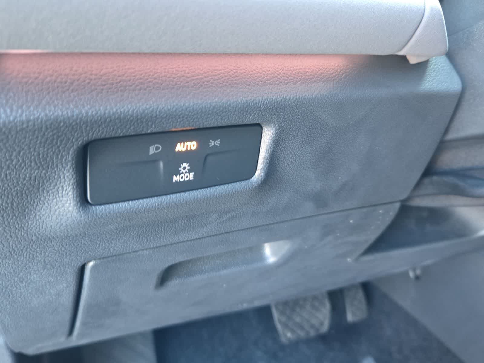 Thumbnail: 2025 Volkswagen Tiguan - 37