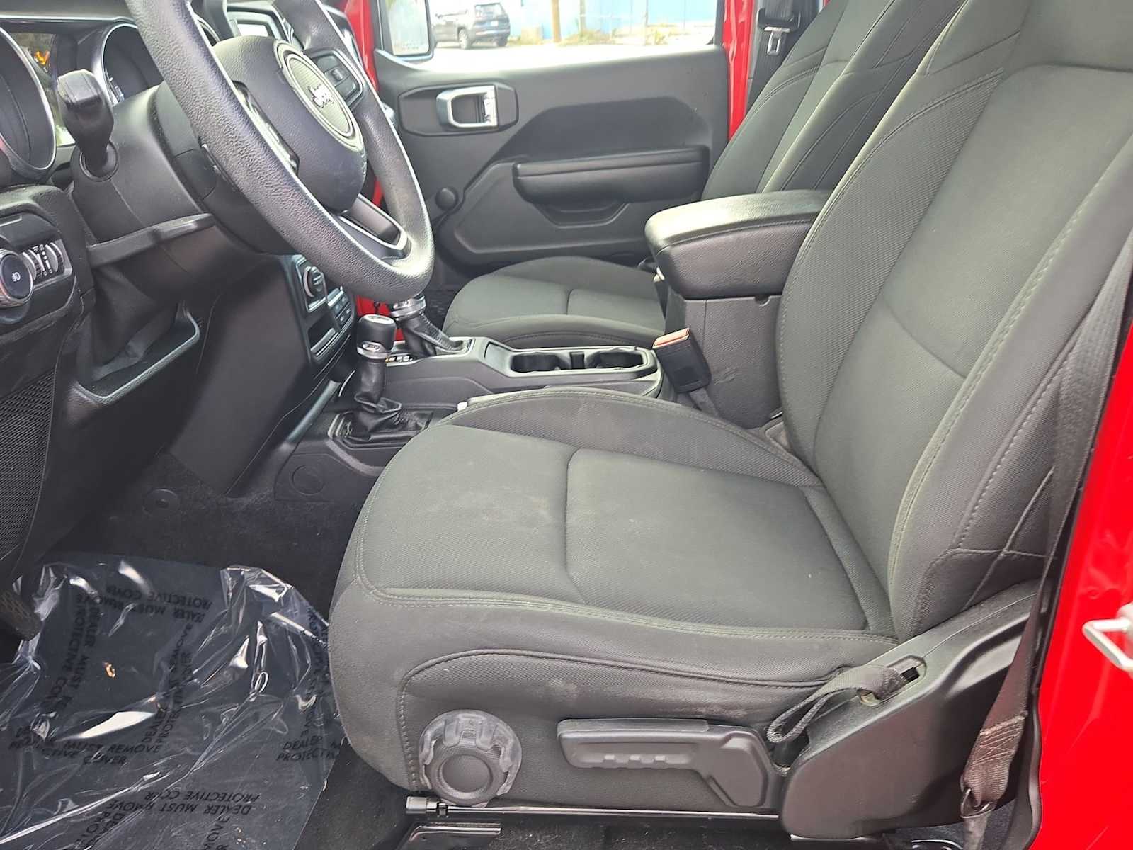 Thumbnail: 2021 Jeep Wrangler - 16