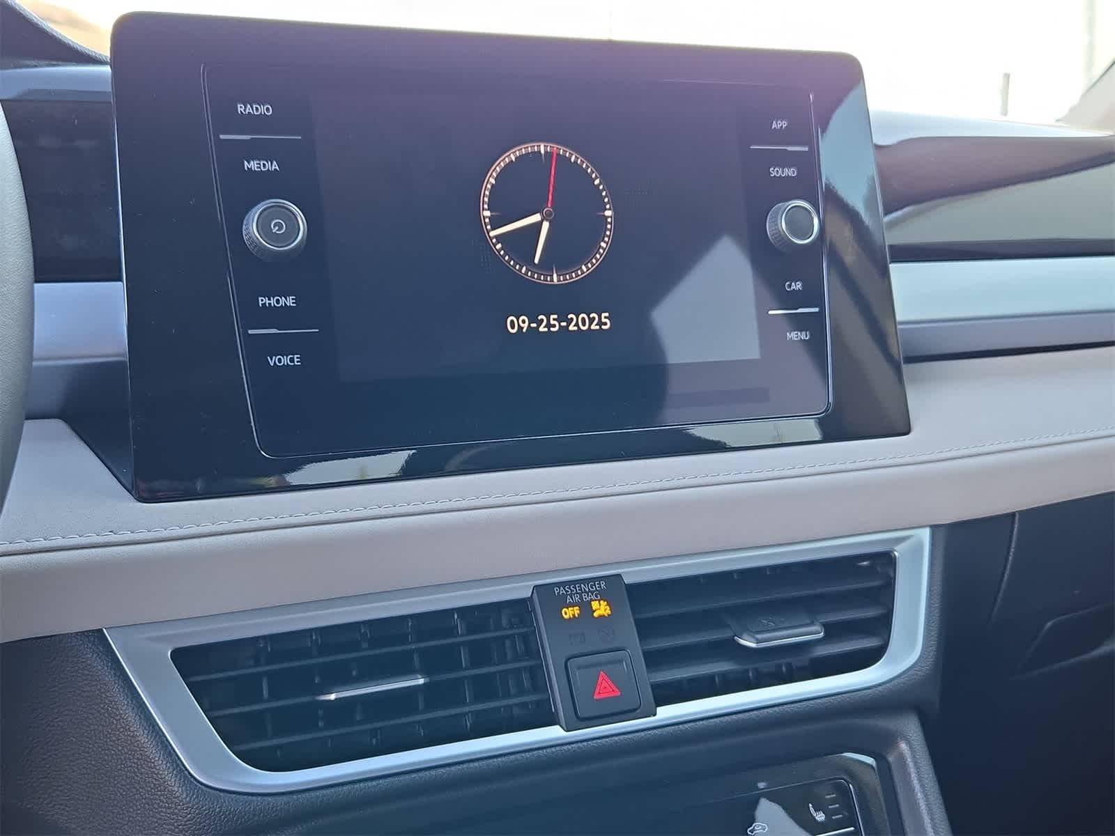 Thumbnail: 2025 Volkswagen Taos - 27