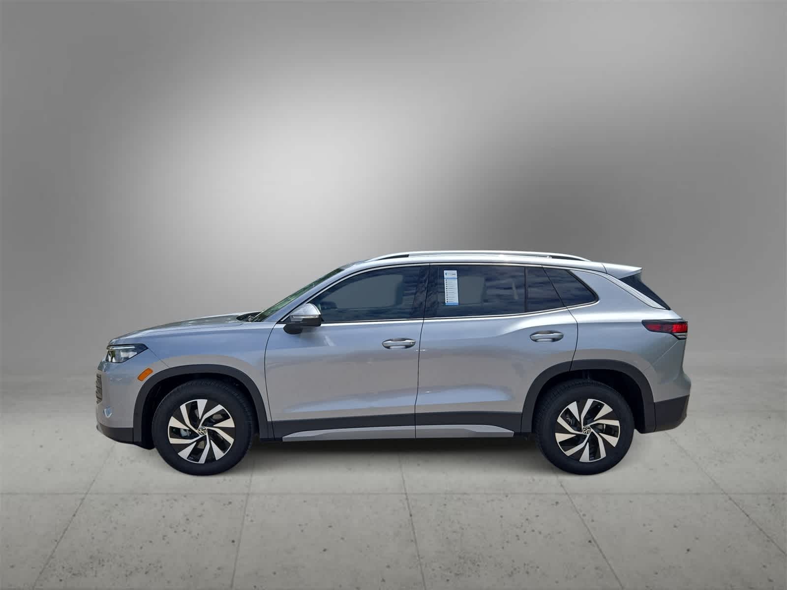 Thumbnail: 2025 Volkswagen Tiguan - 5