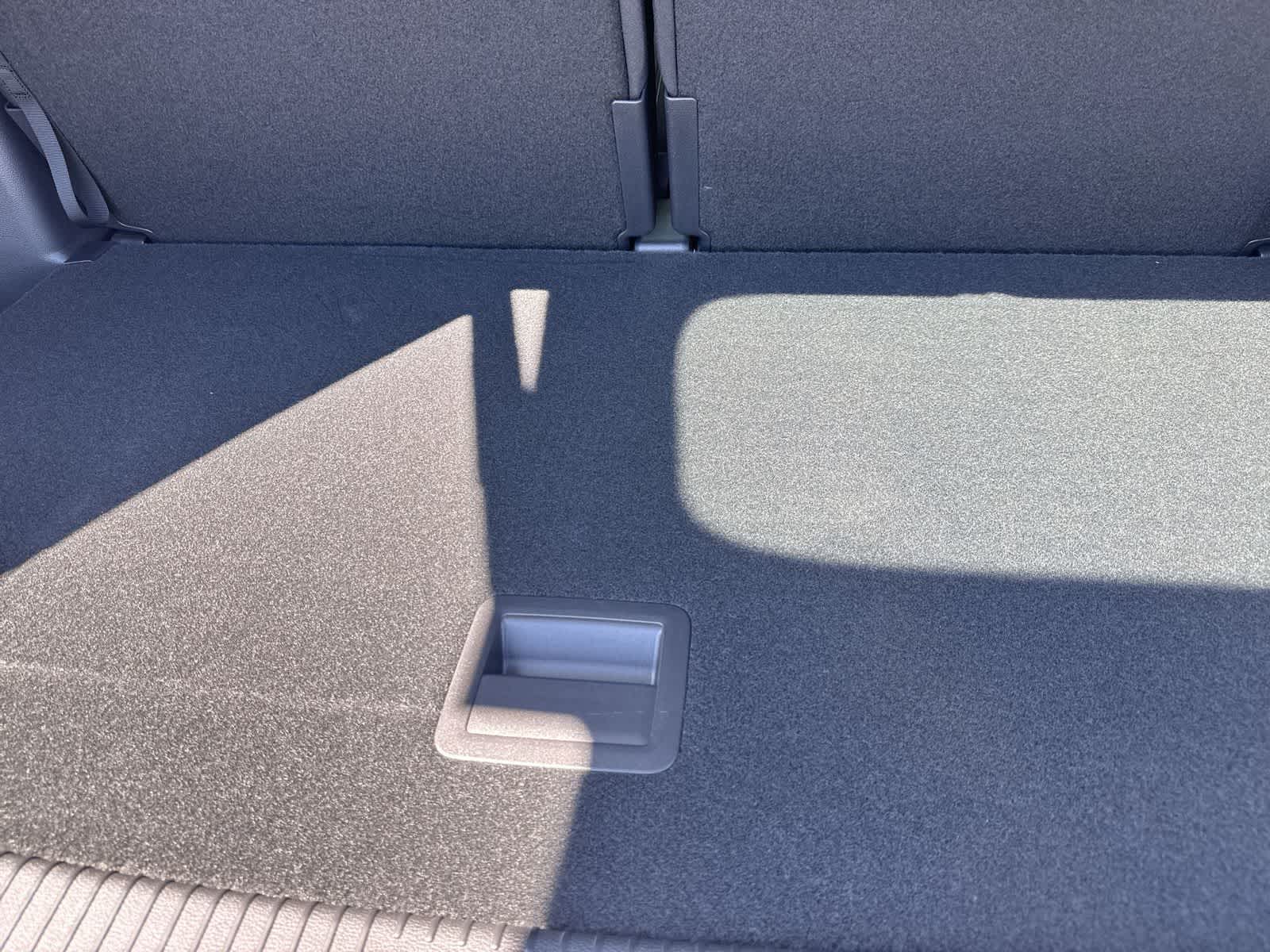 Thumbnail: 2026 Volkswagen Atlas - 34