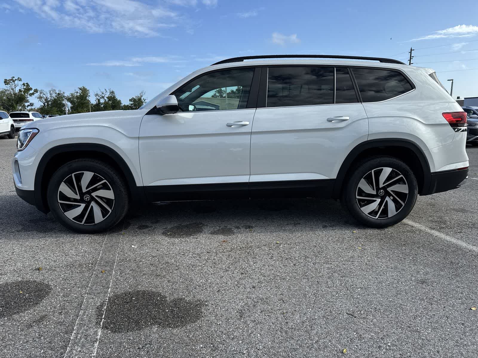 Thumbnail: 2026 Volkswagen Atlas - 3