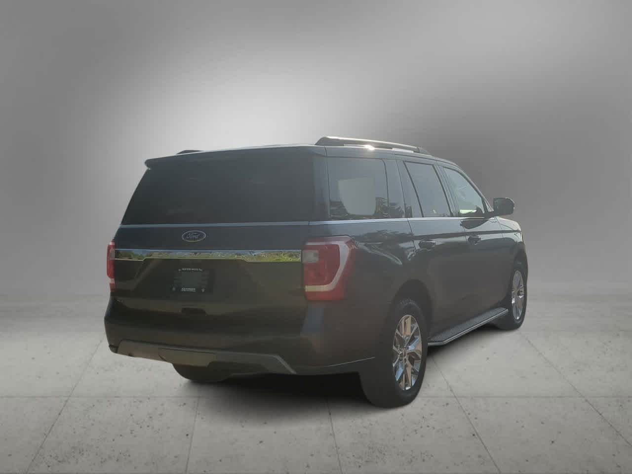Thumbnail: 2020 Ford Expedition - 8