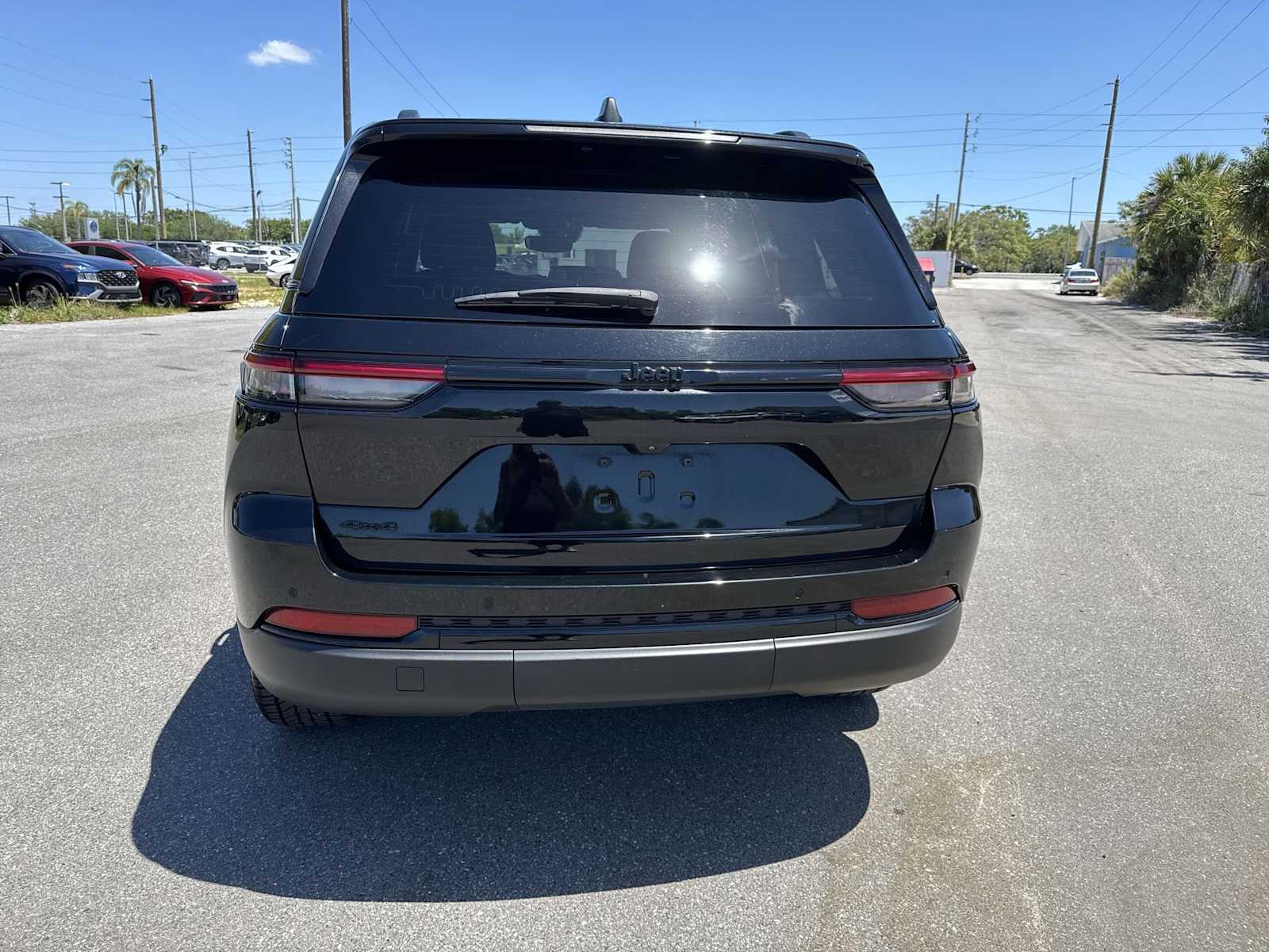 Thumbnail: 2023 Jeep Grand Cherokee - 6
