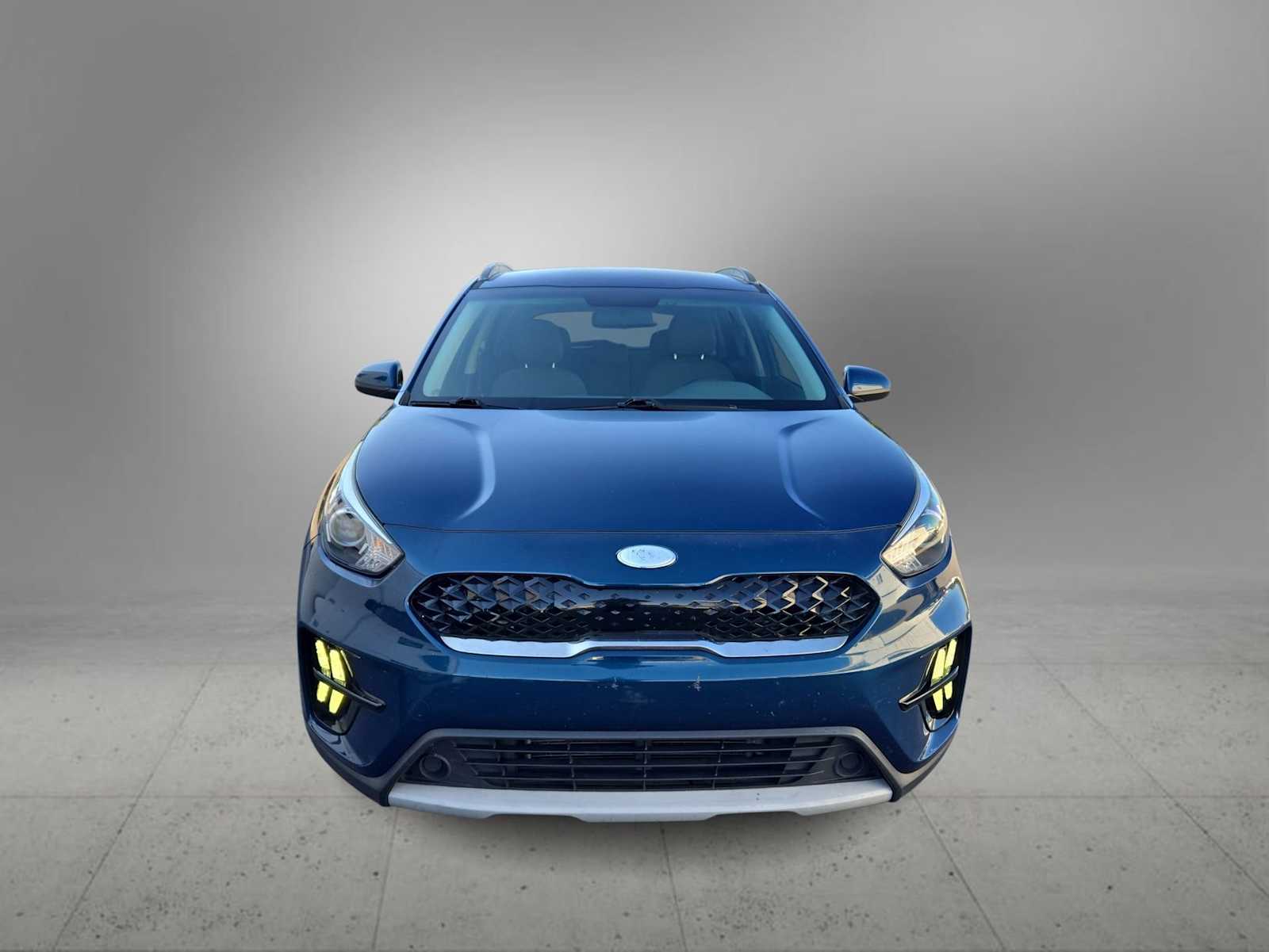 Thumbnail: 2021 Kia Niro - 3