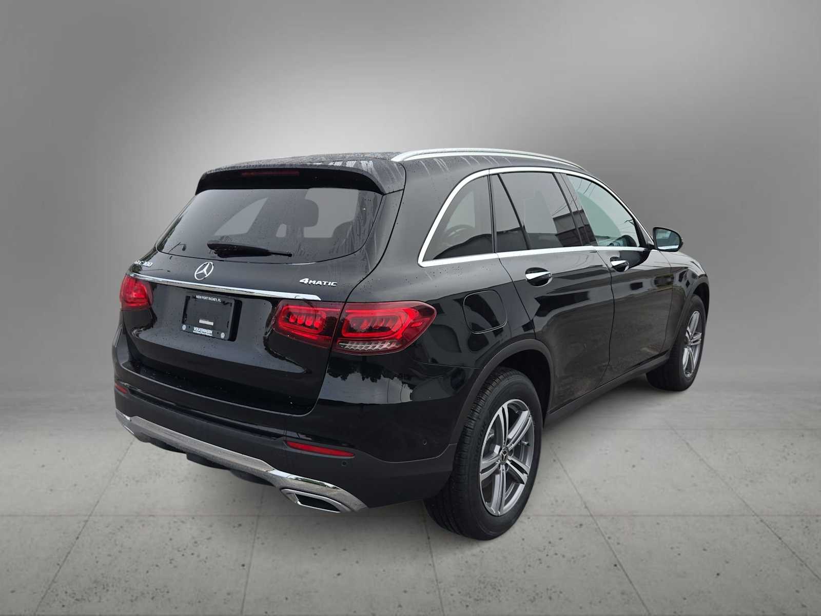 Thumbnail: 2022 Mercedes-Benz GLC - 8