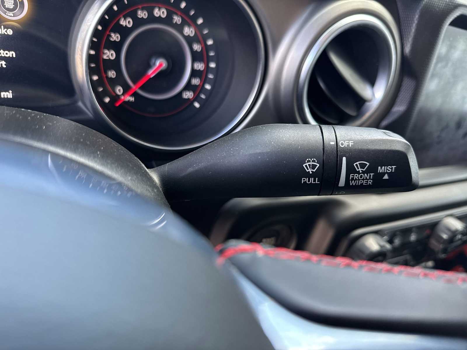 Thumbnail: 2020 Jeep Gladiator - 23