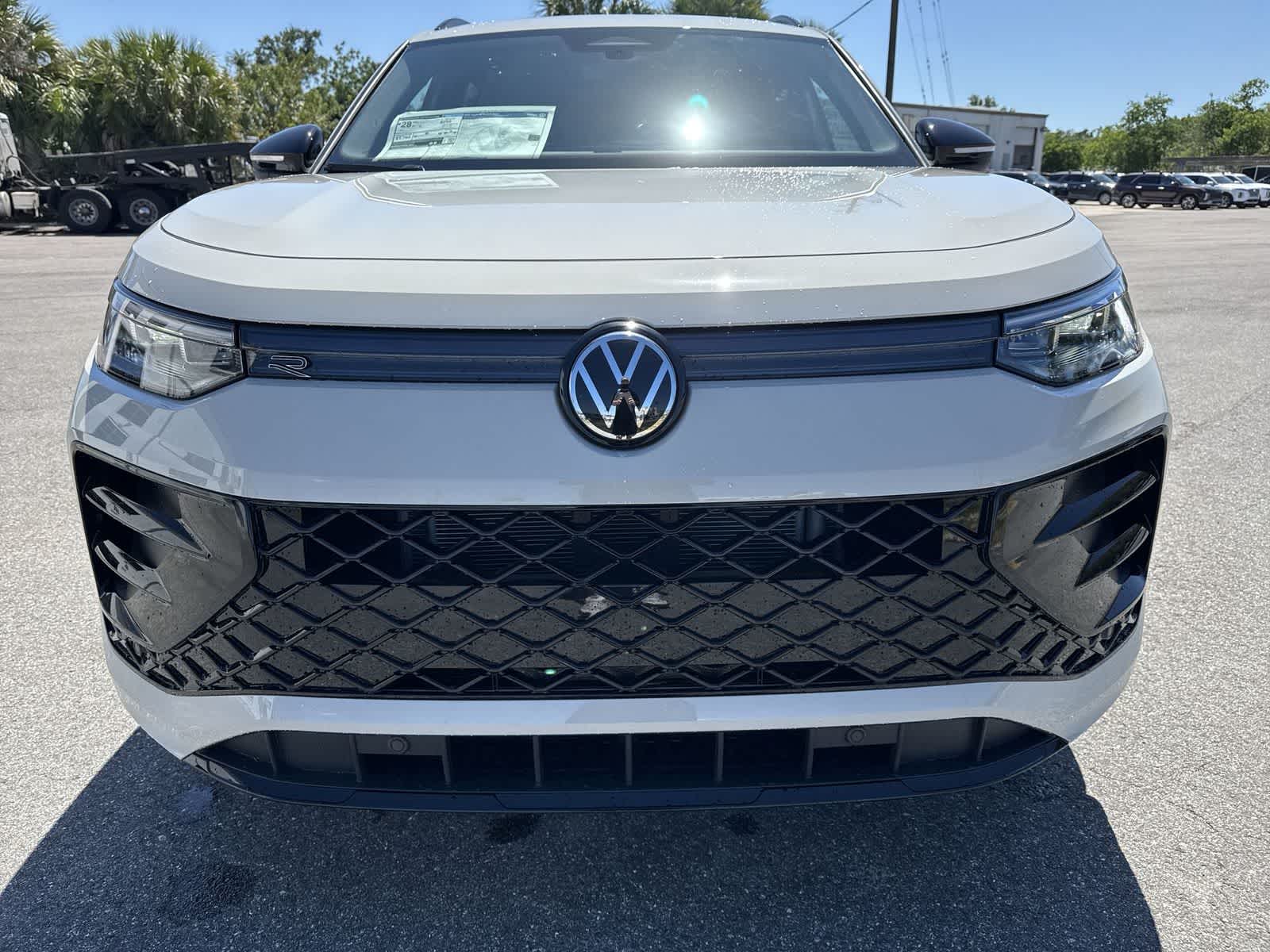 Thumbnail: 2026 Volkswagen Tiguan - 9