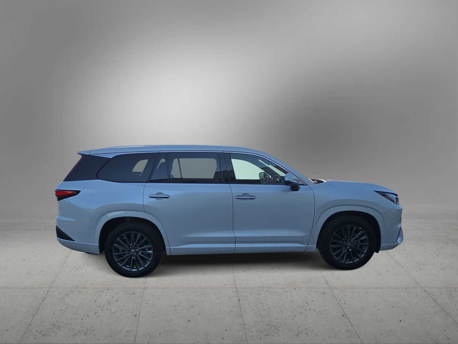 Thumbnail: 2025 Lexus TX - 9