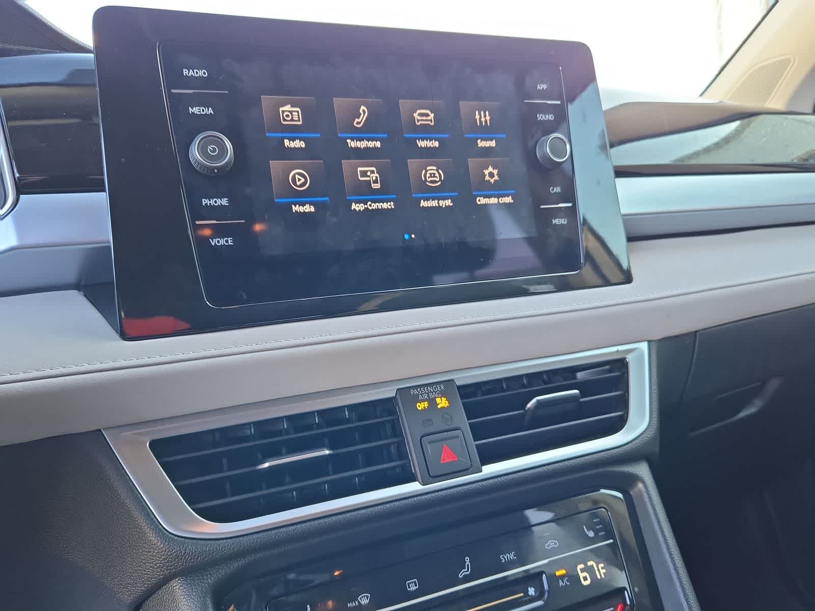 Thumbnail: 2025 Volkswagen Taos - 27