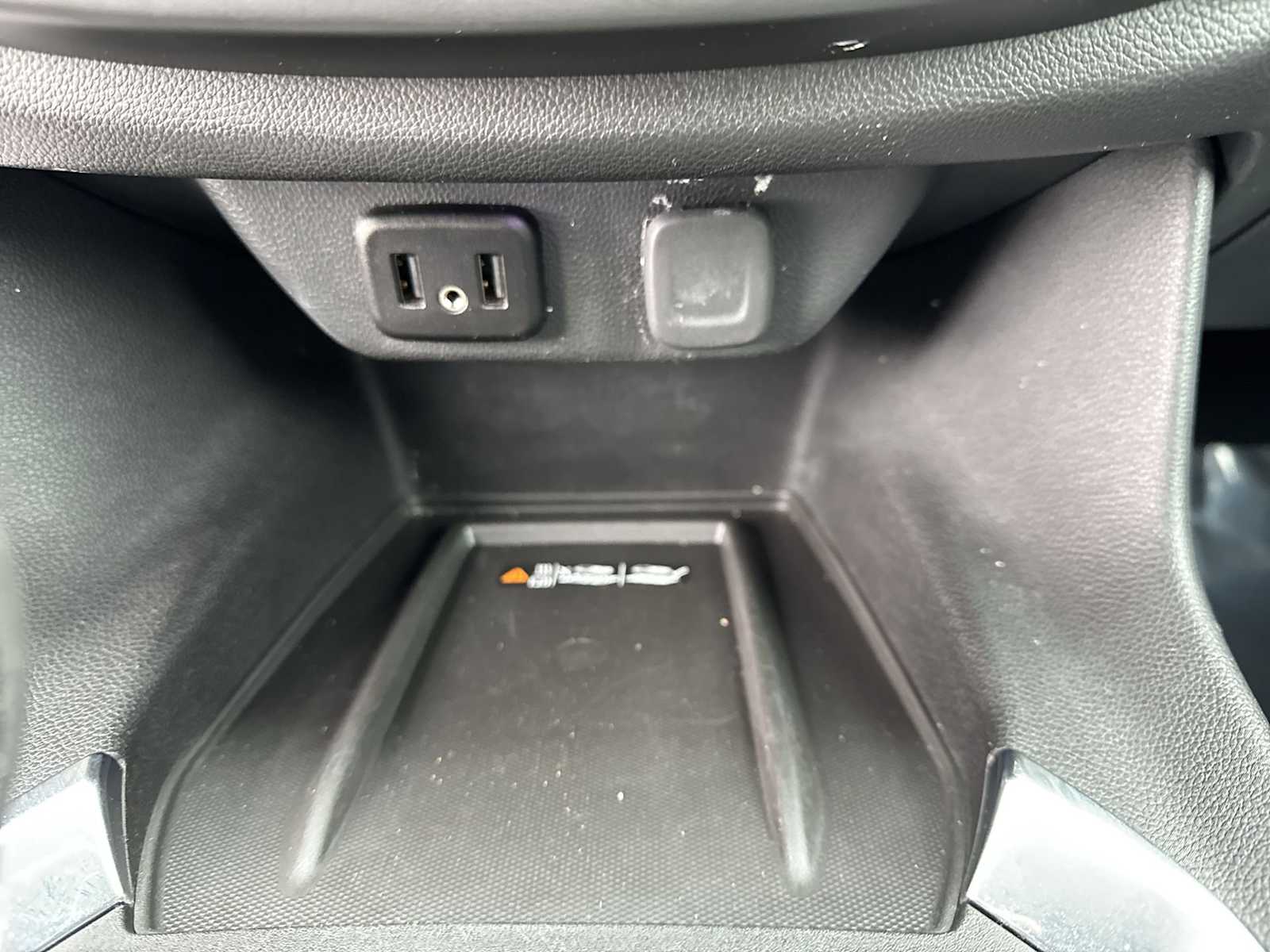 Thumbnail: 2022 Chevrolet Traverse - 30