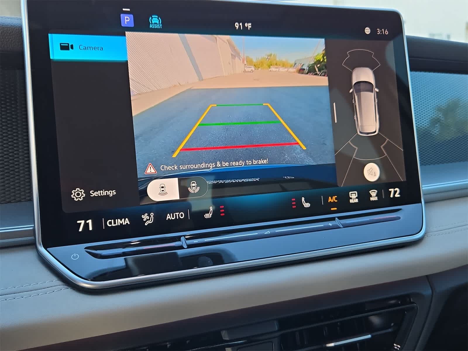 Thumbnail: 2025 Volkswagen Tiguan - 30