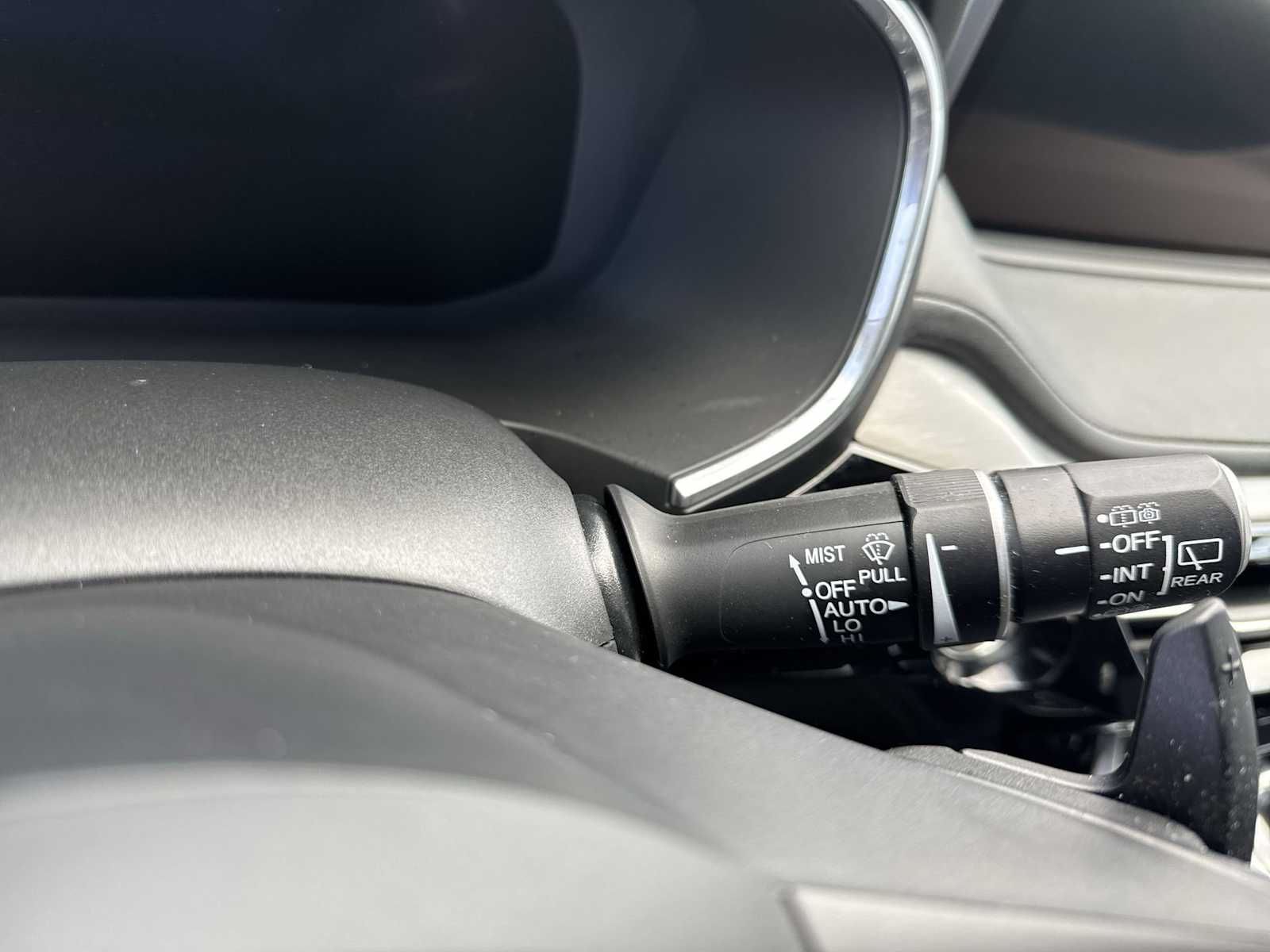 Thumbnail: 2023 Acura MDX - 24