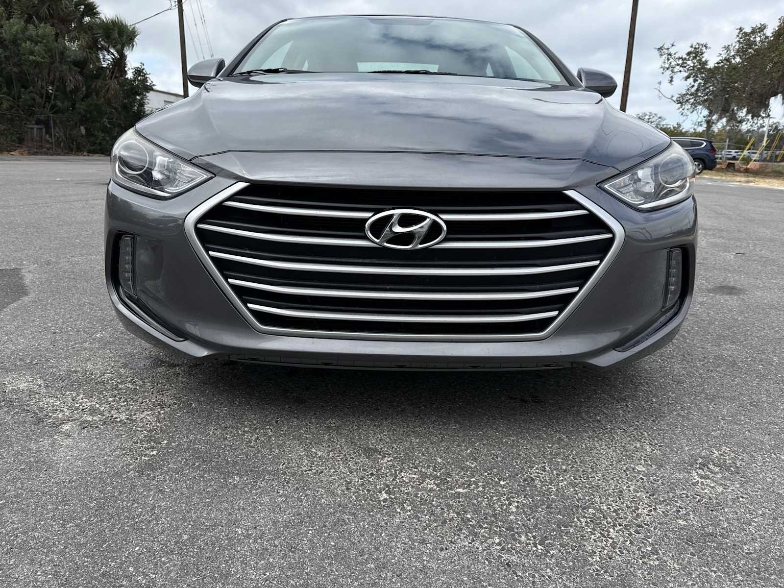 Thumbnail: 2018 Hyundai Elantra - 9