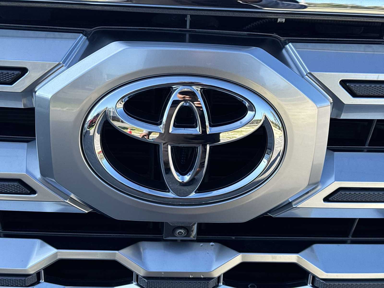 Thumbnail: 2023 Toyota Tundra - 10