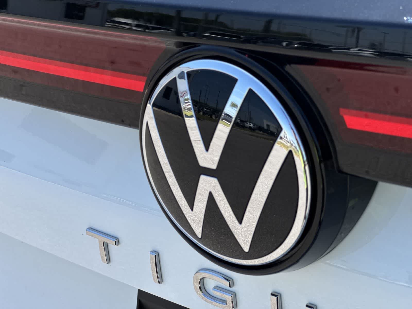 Thumbnail: 2026 Volkswagen Tiguan - 10
