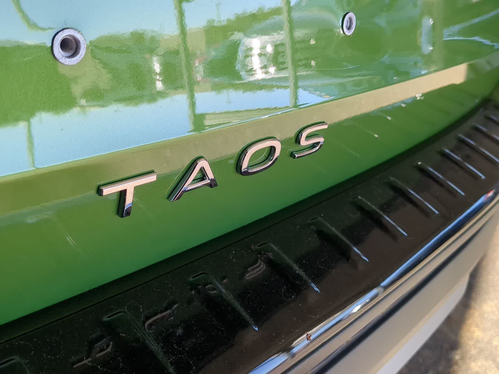 Thumbnail: 2025 Volkswagen Taos - 13