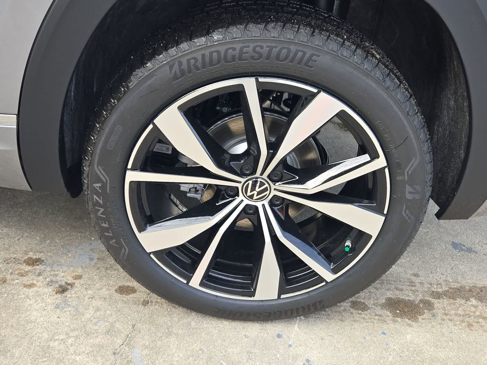 Thumbnail: 2026 Volkswagen Atlas - 21