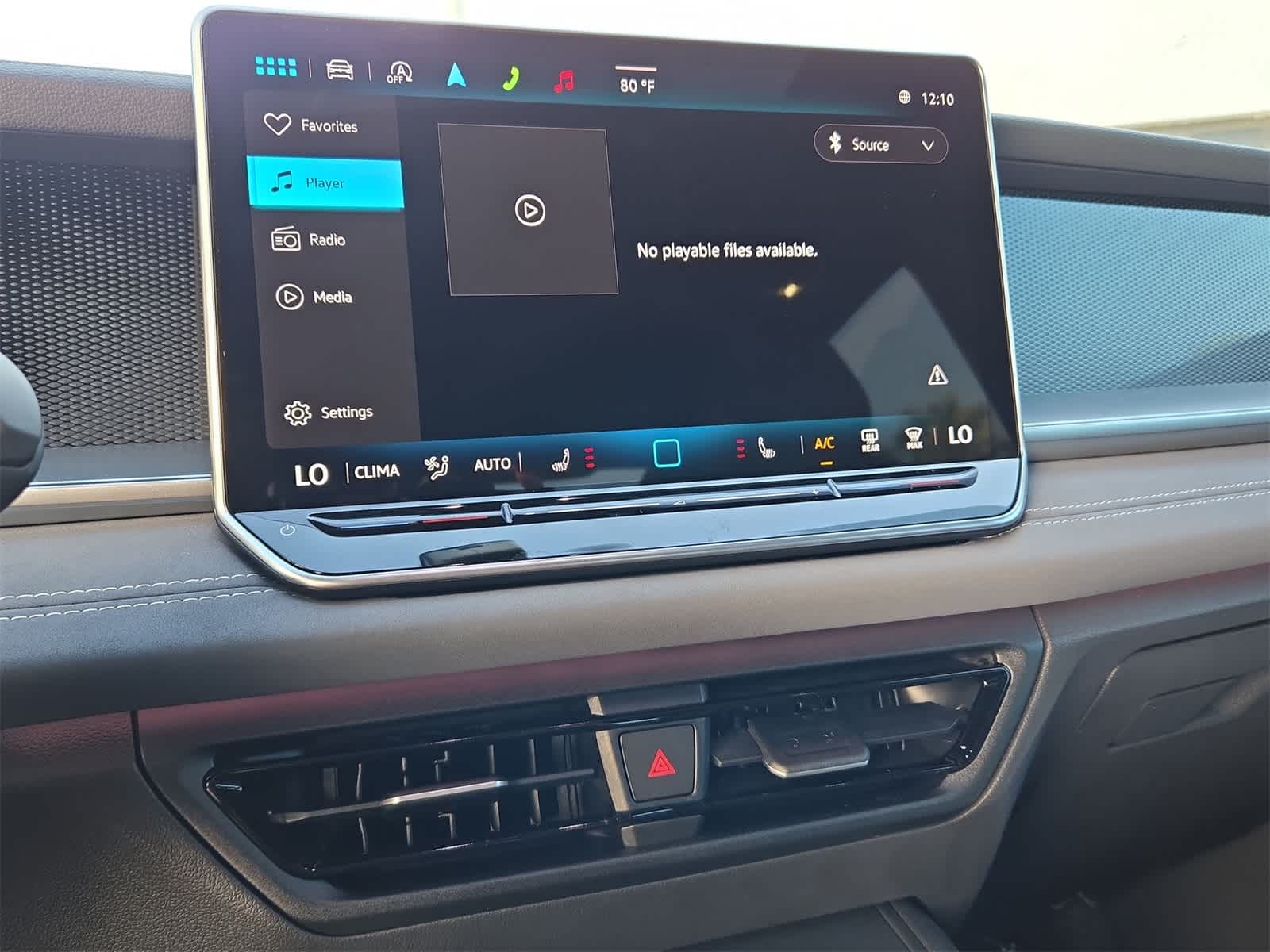 Thumbnail: 2025 Volkswagen Tiguan - 29