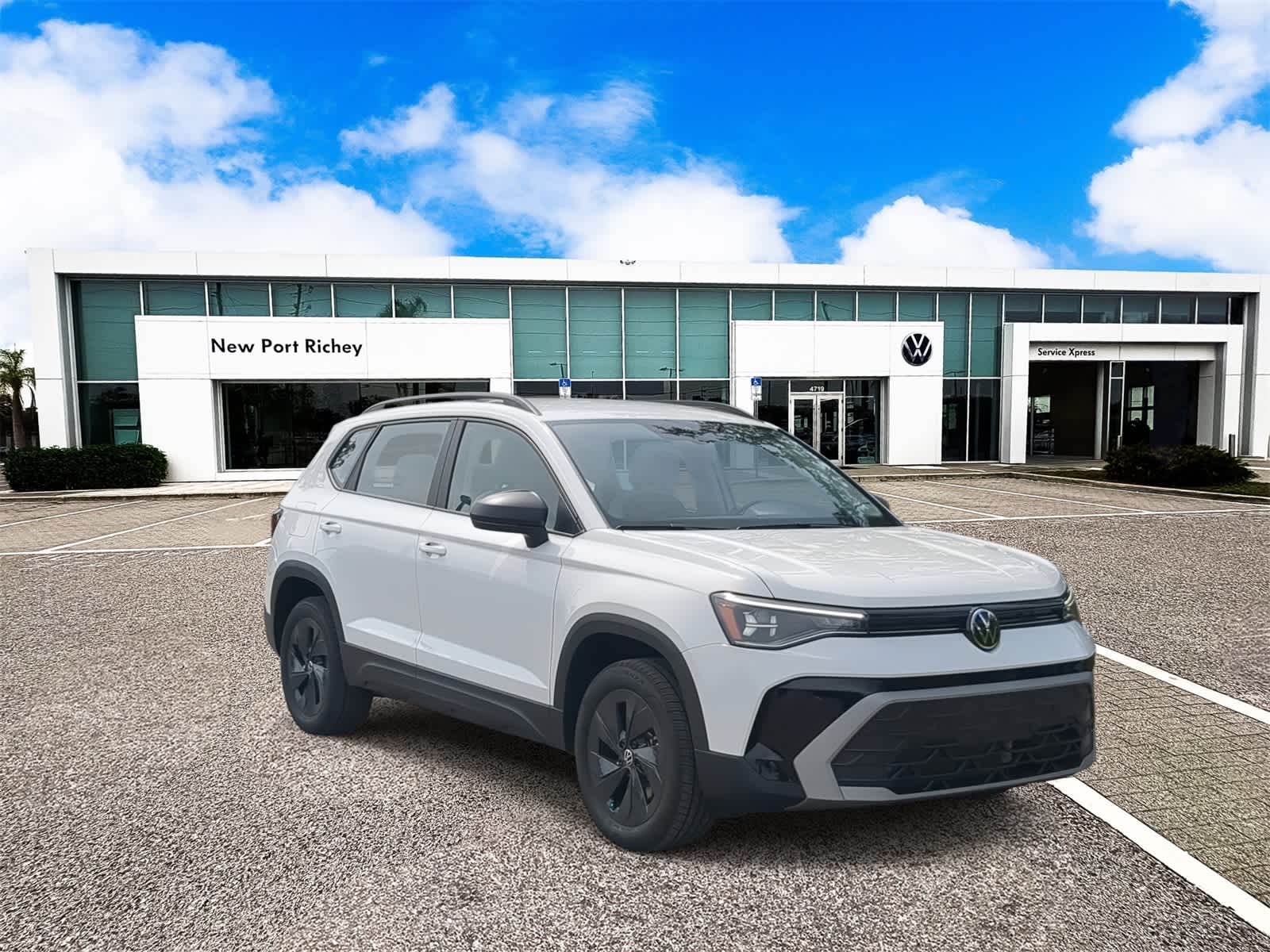 Thumbnail: 2025 Volkswagen Taos - 2