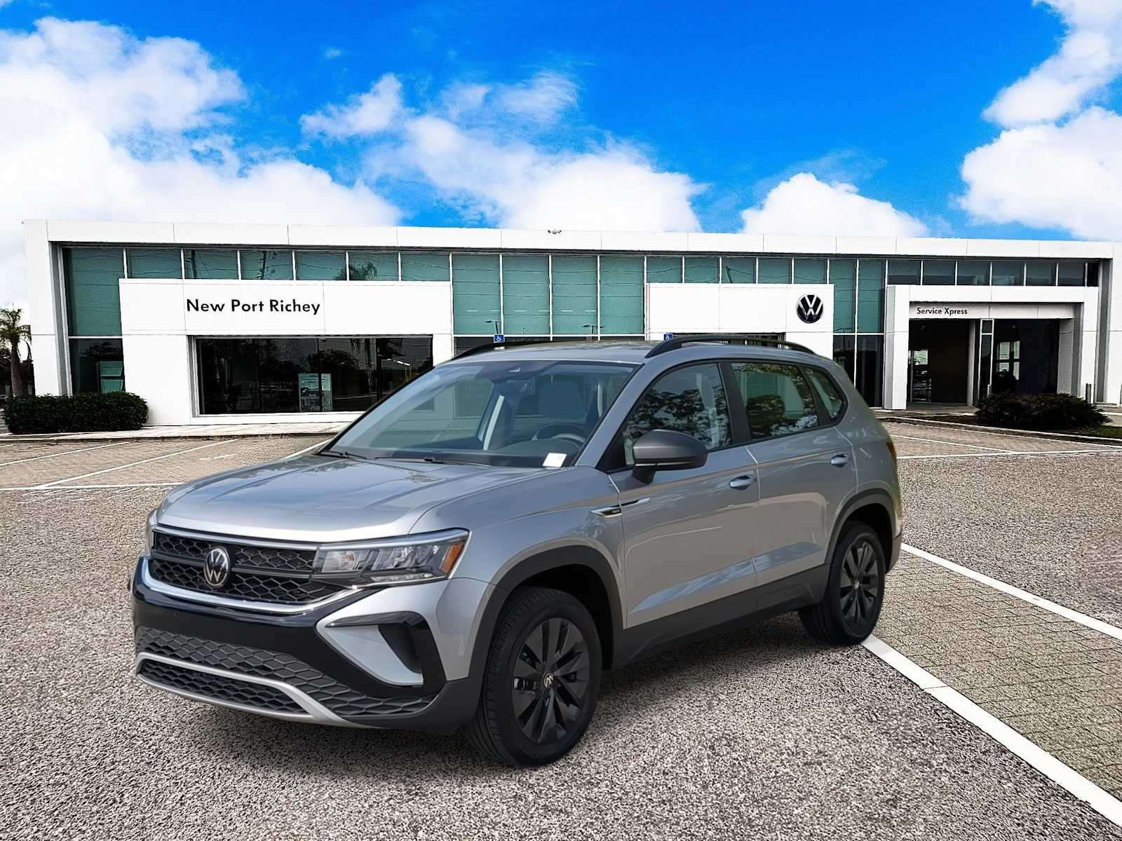 Thumbnail: 2024 Volkswagen Taos - 4