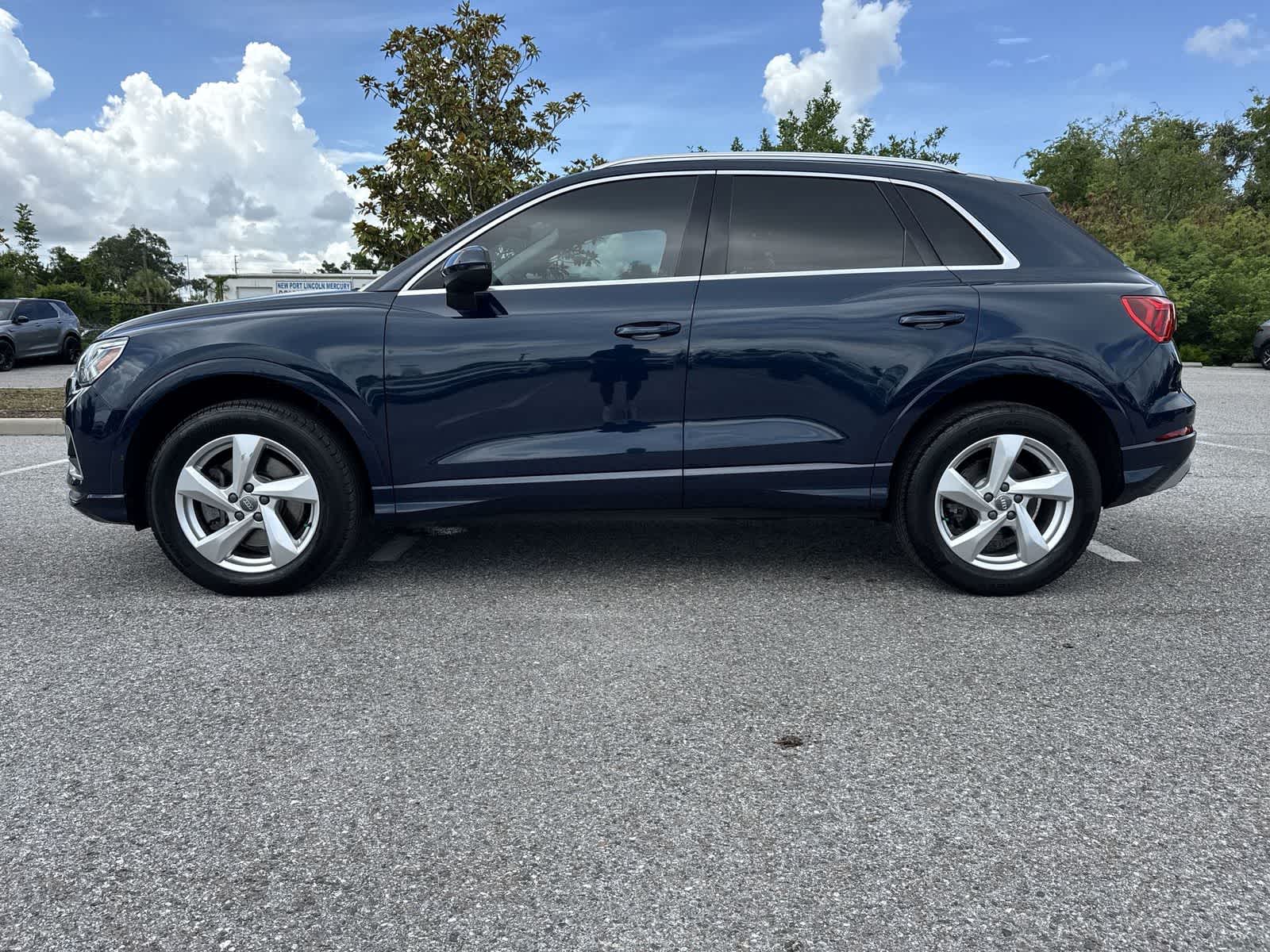 Thumbnail: 2020 Audi Q3 - 2