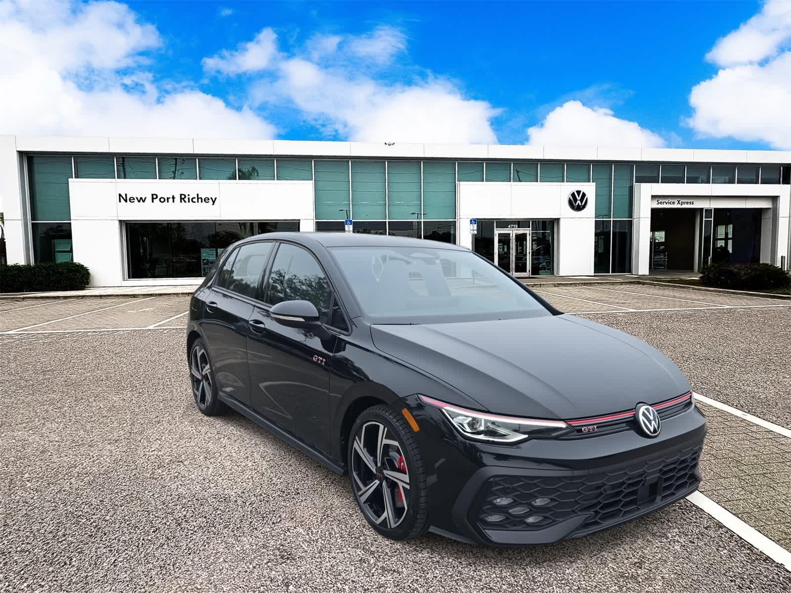 Thumbnail: 2026 Volkswagen Golf - 2